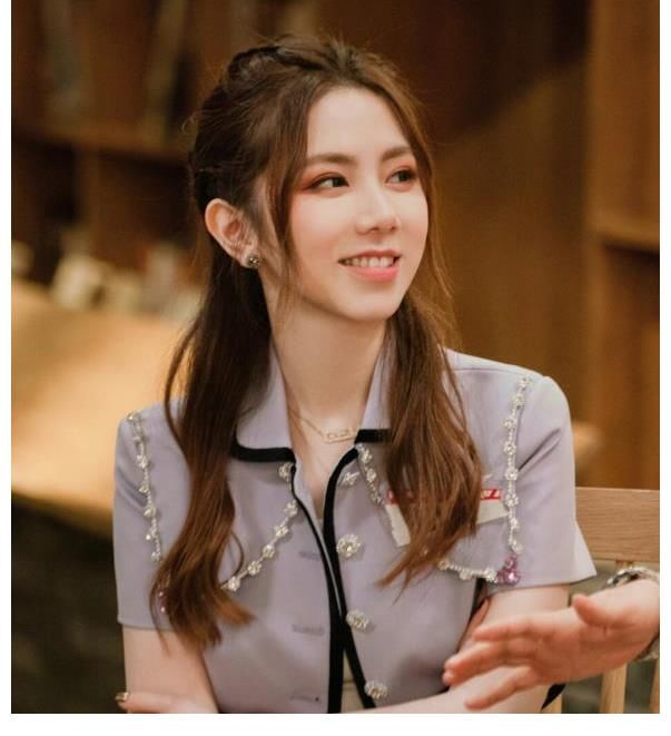 《拳力以赴的我們》，鄧紫棋說(shuō)男人不靠譜，網(wǎng)友：疑似內(nèi)涵某人？