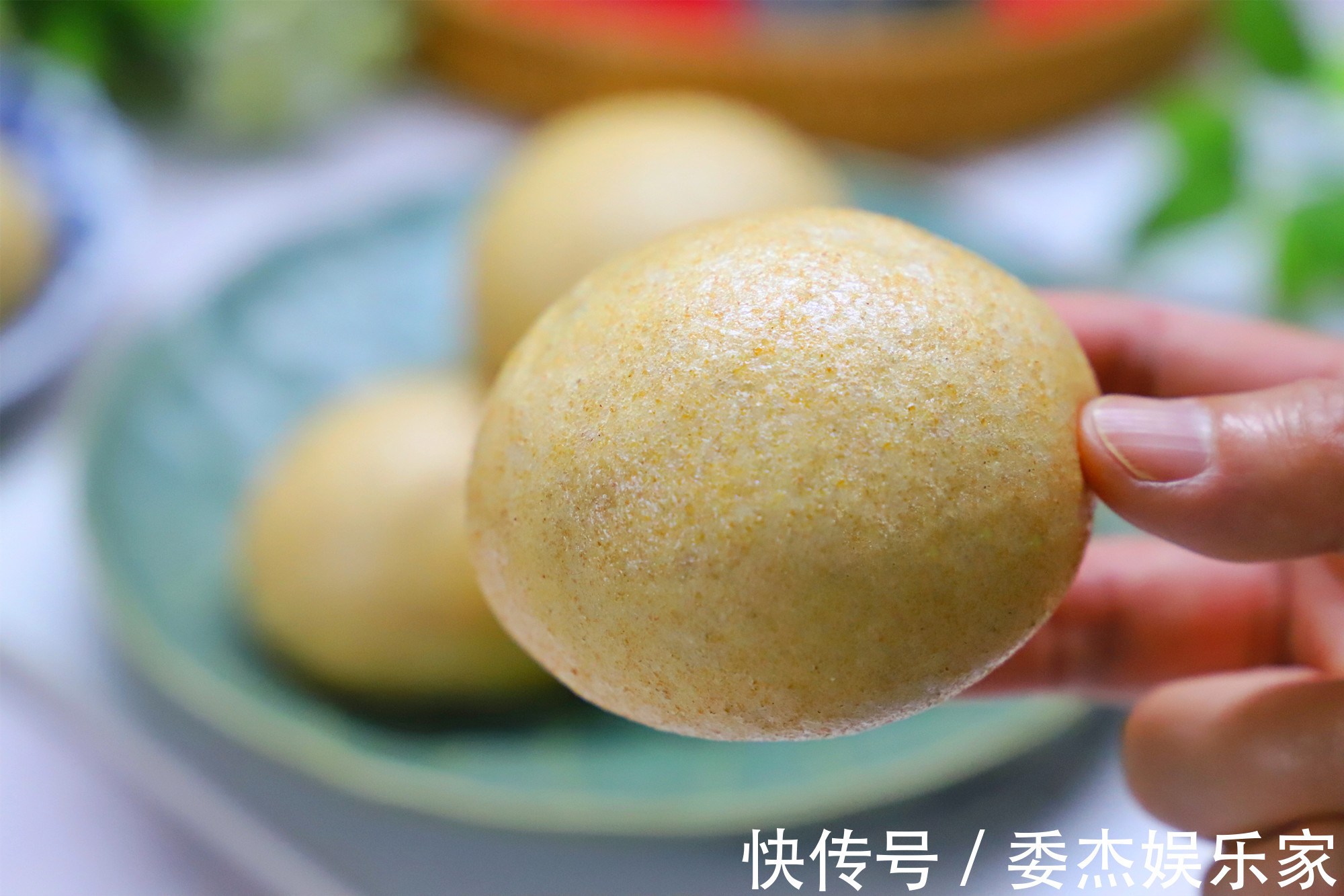 蒸馒头|蒸馒头用冷水还是用开水教你正确做法,馒头蓬松暄软不塌陷