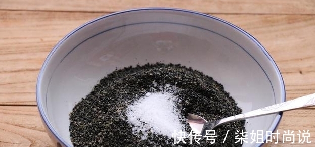 奶奶|88岁奶奶头发乌黑,精神饱满,公开她的自用方!学会大家都健康!