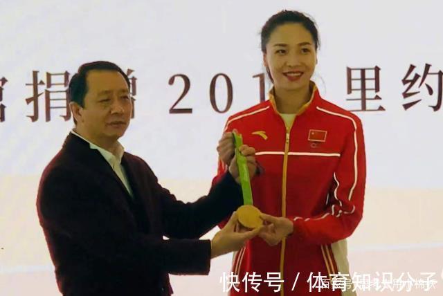 新星|中国女排传喜讯!7大新星爆发,33岁功勋感人至深,只等新帅就位