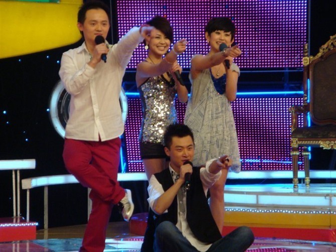 海峰|海峰去世,《我爱记歌词》的各位领唱们,你们还好吗?