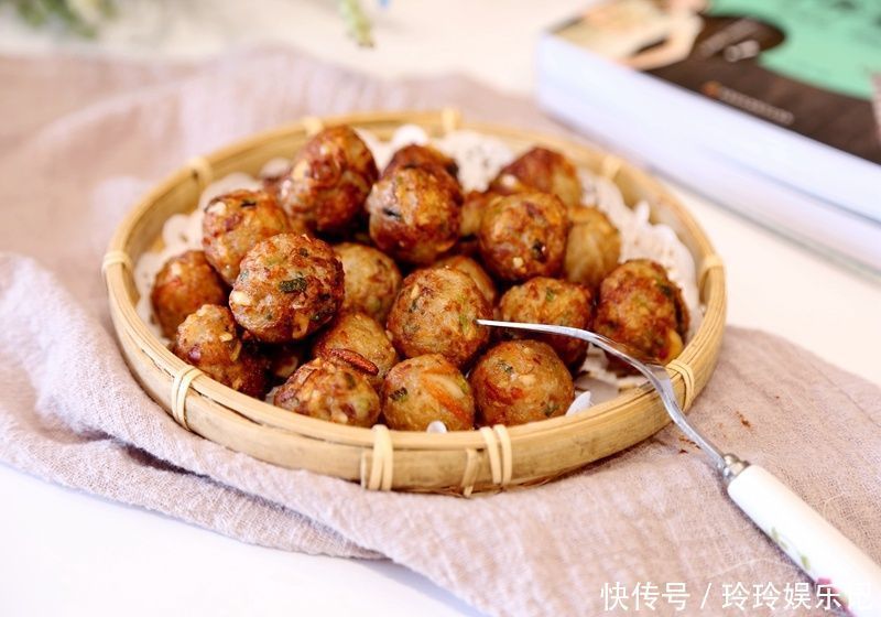 传统|白萝卜又出新做法,打破传统,私房秘制,加1物,香3倍!可炸可蒸