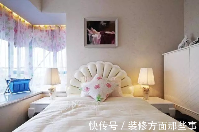 客厅|126平现代风三居室,纯粹的白调,温暖的木调宽敞明亮