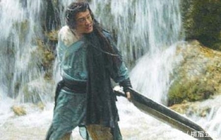 北丐&杨过的武功有什么缺点,为何连谢逊会看不起他?金老早已暗示!