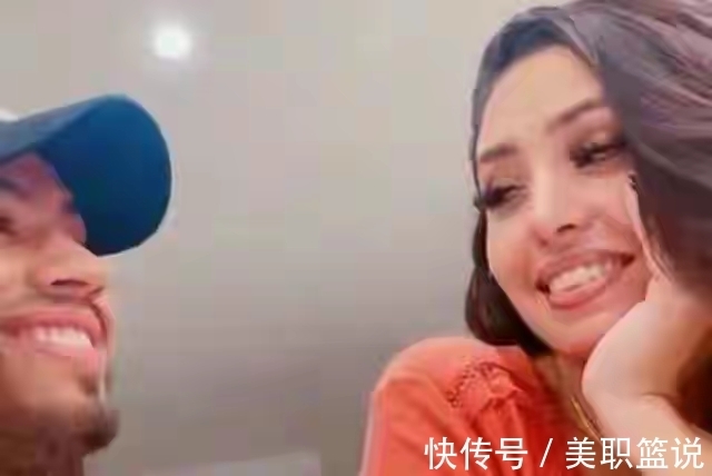 瓦妮莎|疯狂!继NBA湖人队高管后,瓦妮莎又换了个年轻人,眼神透露一切