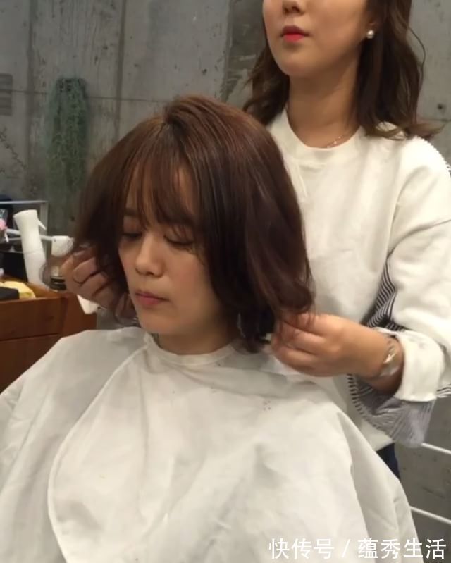 甜心|韩国发型师拥有神奇化妆术,让路人妹子秒变甜心女神