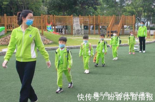小朋友|幼儿园老师坦言,最讨厌父母“接娃放学”的3种行为,你也许做过