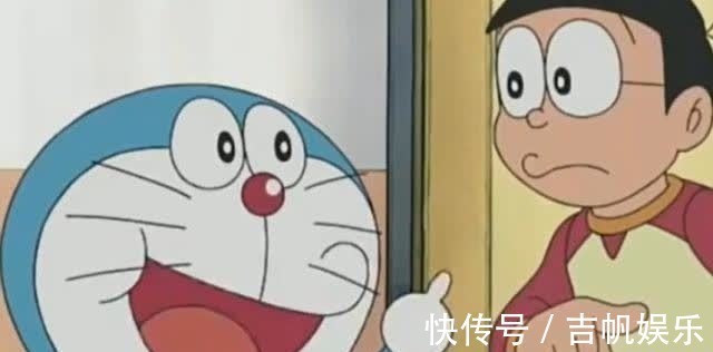 自满者|哆啦A梦的手上了热搜,印象中就是圆的,实际上他有指头