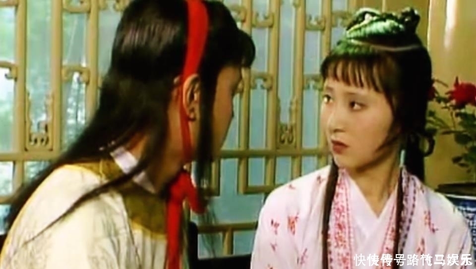 乾隆皇帝@她是林黛玉的原型,后嫁雍正做皇妃,与曹雪芹往来遭乾隆皇帝怒斥