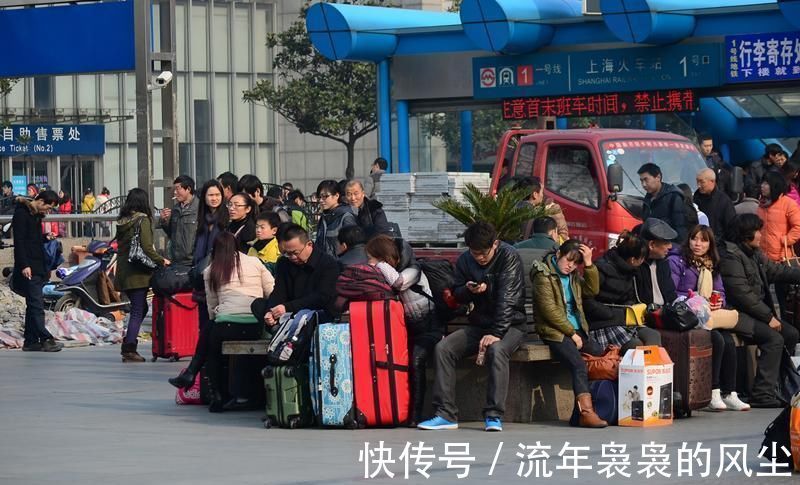 执业执照|不爱读书的孩子,带他去逛这三个地方,比“说教”“打骂”都有用