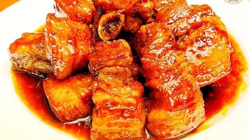 年夜饭少不了4道“肉类硬菜”，提前做好存冰箱，省事方便又美味