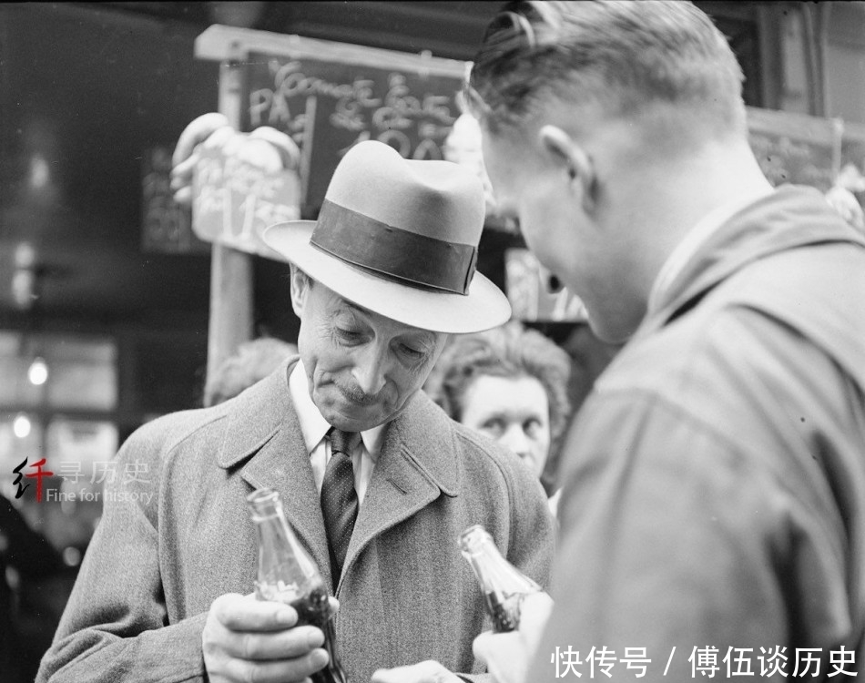 五十年代 可口可乐是如何进军巴黎市场的 他们摆摊还卖小吃