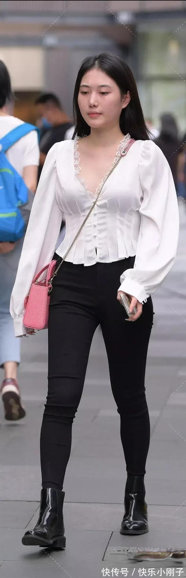 蕾丝 舒适时尚的瑜伽裤穿着更显穿衣档次,气质女生都爱穿,温婉可人