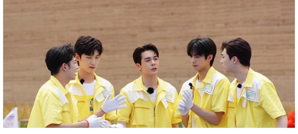 哥哥队|首播猛冲收视第一，这部“综艺黑马”凭什么这么横？