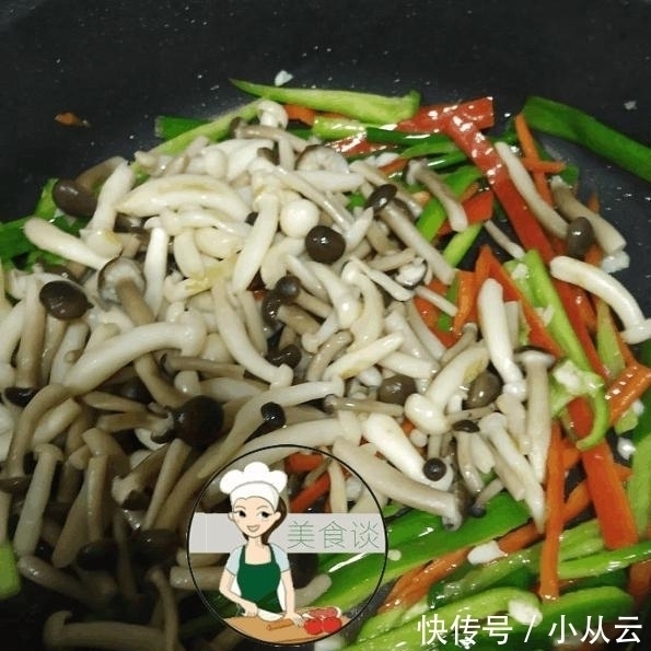 好吃|这两种素菜一起炒,原来这么好吃,难怪儿子喜欢,还埋怨我做少了