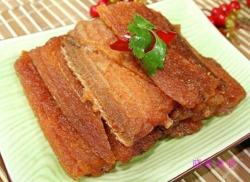 清水大火煮|川味牛肉、剁椒酸菜鱼、酸辣肥牛、腐乳带鱼、腊肉炒干菜的做法