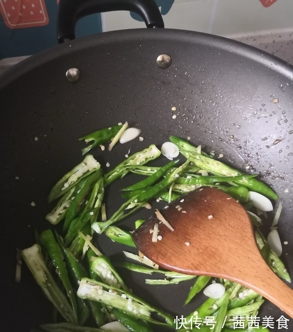 高蛋白食物|被美誉“男人宝”,比生蚝美味,价格还便宜,隔三差五老公就要吃