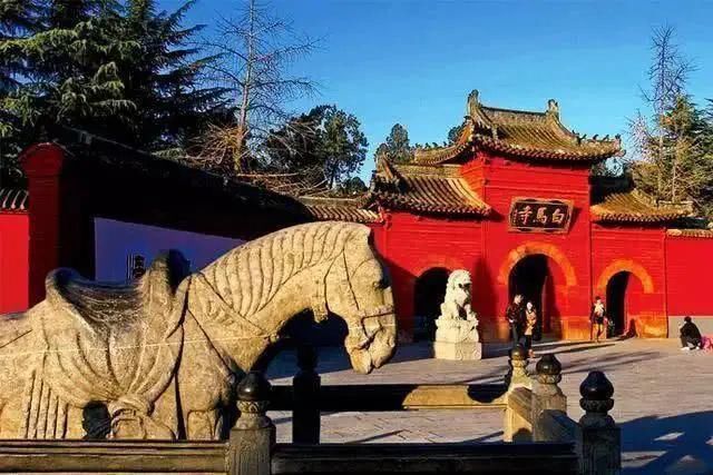 少林寺|中国以旅游景点著称的10大“千年古寺”，你都去过了吗？
