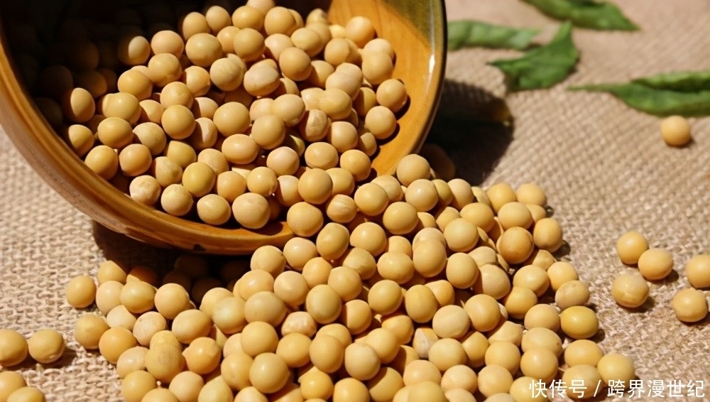 人到中年不管有钱没钱,建议多吃这4种食材,营养健康身体壮