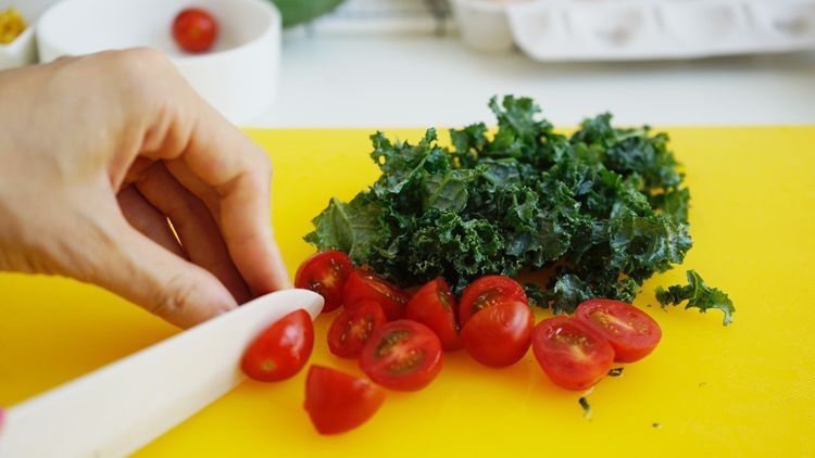 减肥也不是只能吃菜，试试这款沙拉，搭配均衡还饱腹