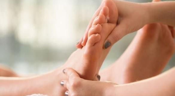 身体健康脚先知，如果脚部有3个“信息”！或许会长寿！