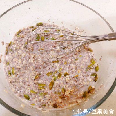 燕麦|自制无油无糖燕麦薄脆饼干，再也不用买了