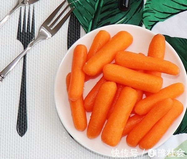 燕麦|馋嘴星人的小秘密,这些食物好吃且不易发胖,值得囤入