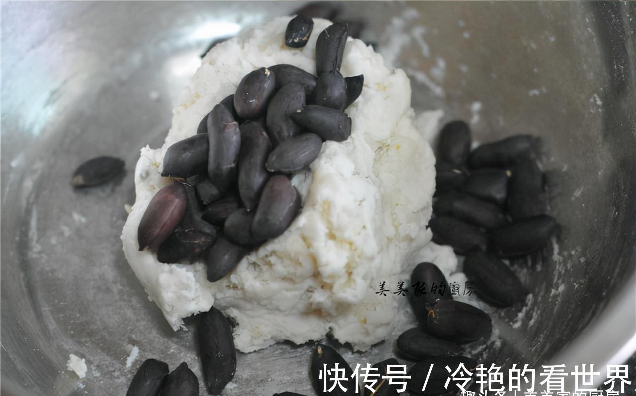 秋水碱|人称“美龄糕”,秋天要多吃,比肉饼发糕营养,健脾养胃体质强!