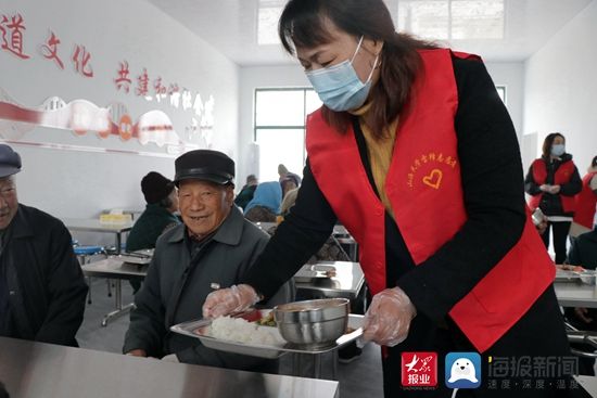 食堂|开在“家门口”的长者食堂，暖胃更暖心