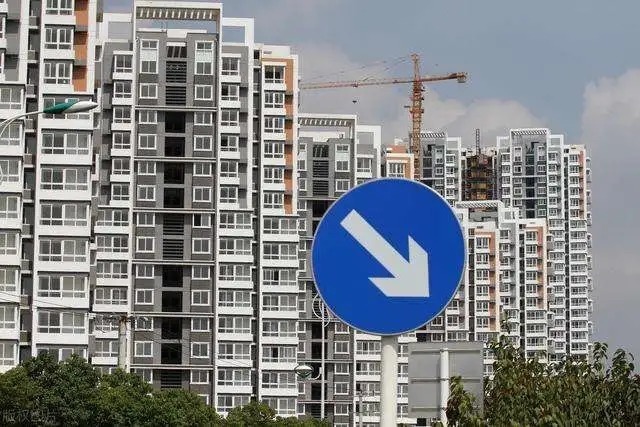 央行|2022年房企“大鱼吃小鱼”加剧,央行助推收并购,该类贷款将不再计入“三条红线”