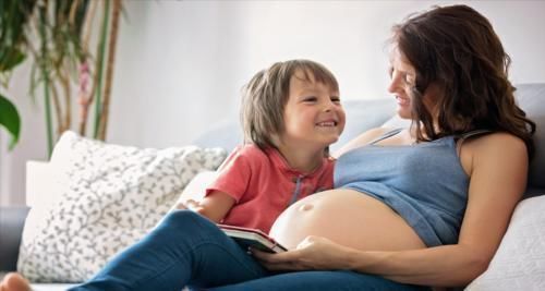 孕肚|怀孕后多久开始显怀，不显怀是否是胎儿发育不良？孕妈要搞清