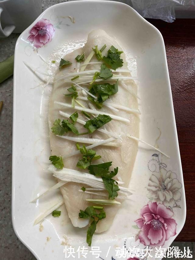 近视|最护眼的不是胡萝卜而是这种肉，小孩常吃，明目亮眼，近视别错过