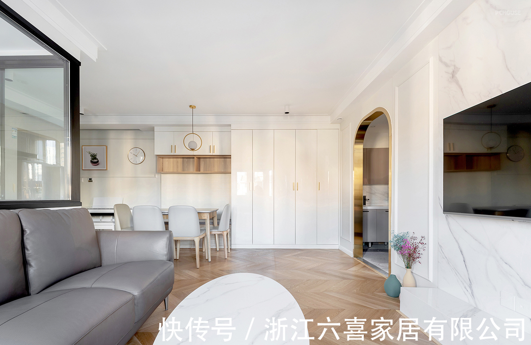 卫生间|58㎡一居室拥有超大厨房+超长玄关,尽显不一样的现代轻奢风