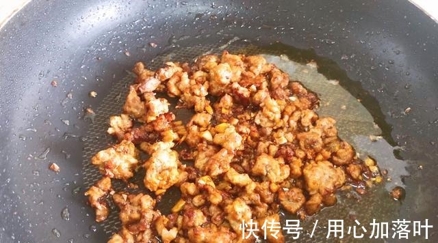 十三香|天冷孩子肠胃弱,多蒸这菜给他吃,助消化,强免疫,营养足长高个!