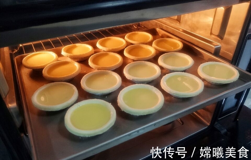 2个鸡蛋加点牛奶，教你自制懒人蛋挞，外酥内嫩，味道秒杀kfc