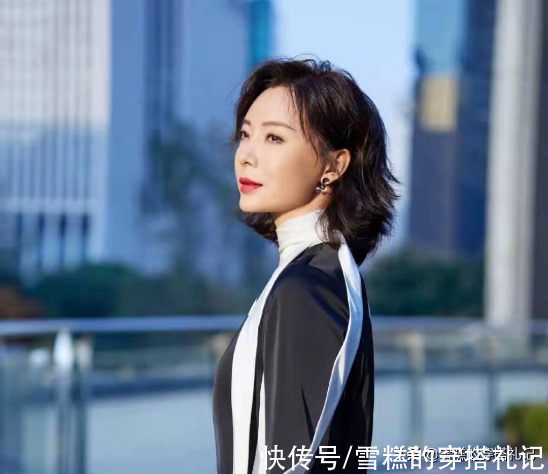 短发 45岁的女人,过年就换这3种短烫发,减龄显气质,照着烫准美