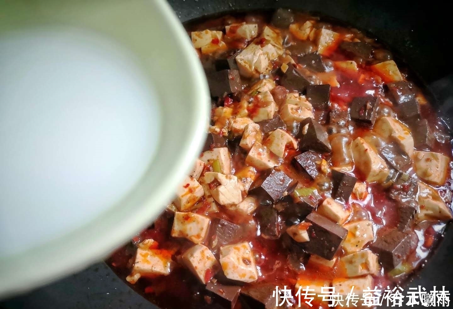 下饭|80岁的奶奶每天都要吃它,开胃下饭,炒一盘上桌,都能多吃2碗饭