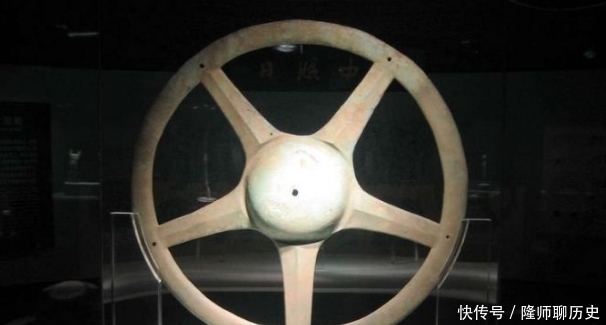 隐藏在巴蜀之地的遗址,因为一柄权杖,被疑为千年前中西方交汇处