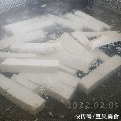 黄心乌|在家不知道吃什么，吃卤肉菘菜烧豆腐就对了