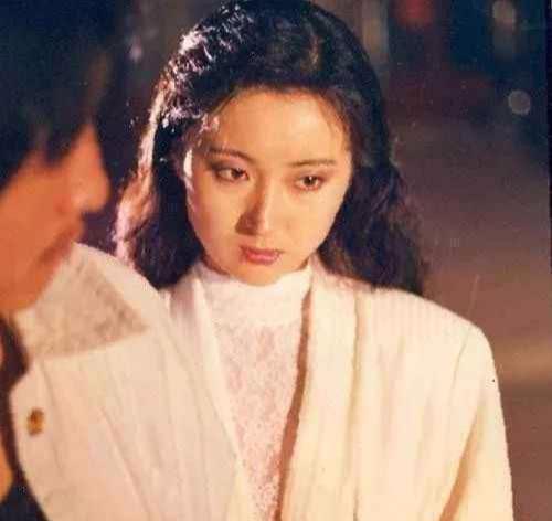 贾宝玉$陈晓旭的两任丈夫:一个帮她成就了林黛玉,一个为她化作贾宝玉