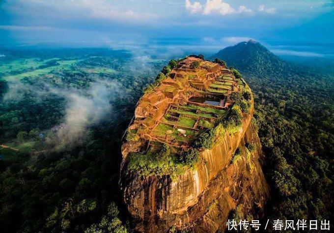 岩石|隐藏千年的“空中宫殿”，建在200米岩石之上，修建方式至今成谜