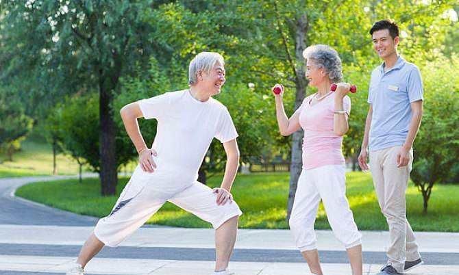  三酯指标|他106岁了，甘油三酯却一直保持在1.7以下！3个习惯不妨学学！