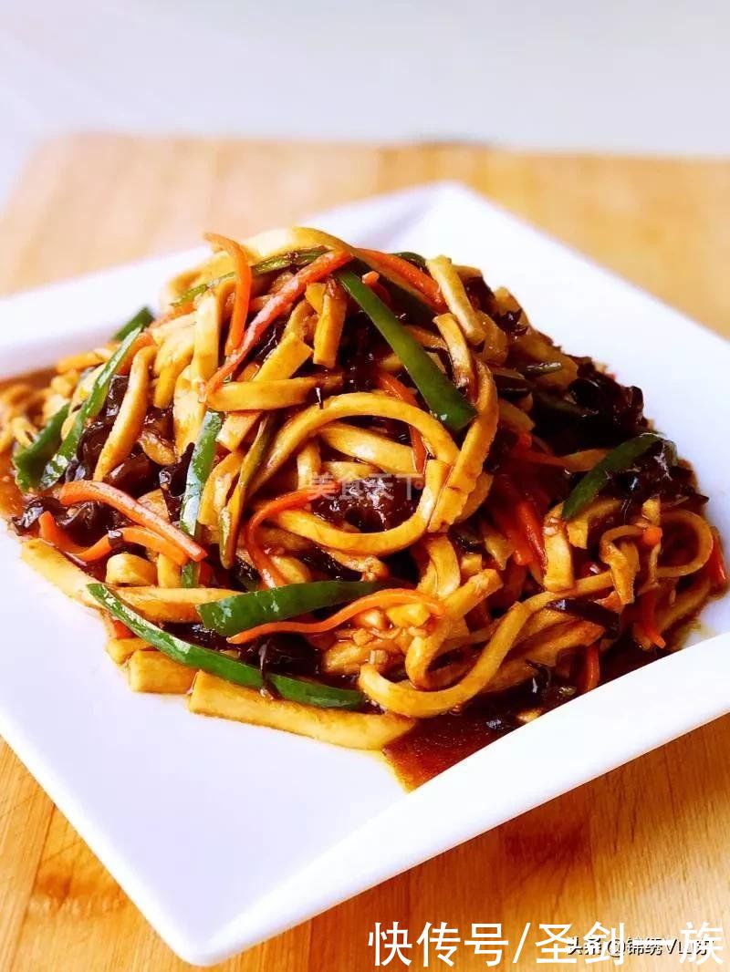 黑木耳|周末聚餐推荐超适合夏天的12款美食，营养健康，而且还简单易做