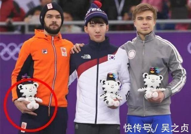 颁奖典礼|教练家被查封!奥运冠军丑闻败露,故意撞队友?生涯恐要结束