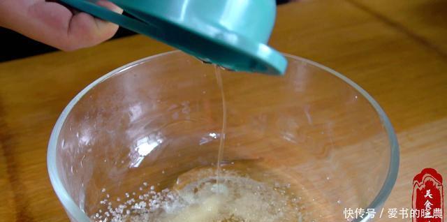 低油|1个鸡蛋1碗面,教你做健康零食蛋饼酥,简单快速,低油少糖更好吃