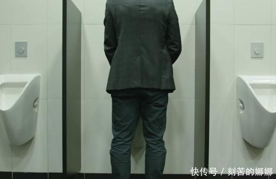 男性开始衰老，“下半身”会有3种表现，若你没有，说明还年轻