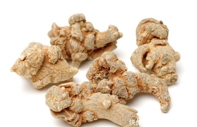 补气养血|常喝“三七粉”泡的水，可能给你带来3个好处，你适合喝吗？