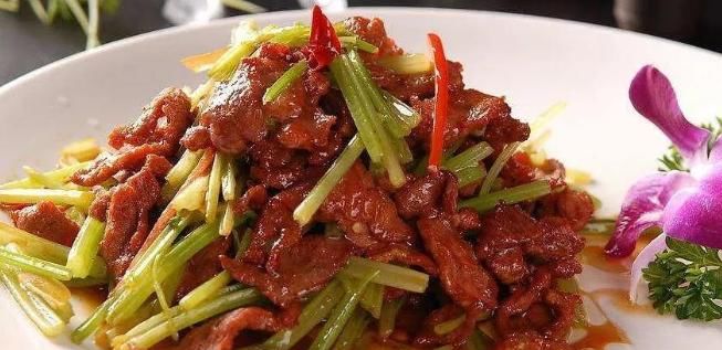 精选几道下酒下饭的家常菜，色香味俱全，简单易学，家人赞不绝口