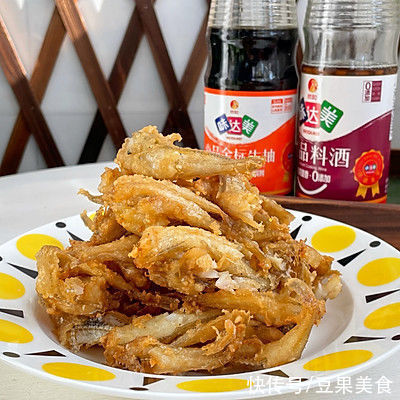 让你停不下筷子的#精致一人食#香酥炸沙丁鱼