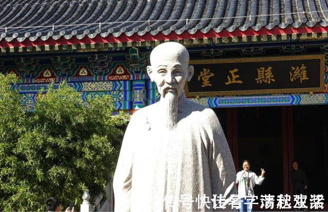 渔夫!郑板桥这首诗充满了浓浓的生活气息,写得很是有趣,值得我们一读